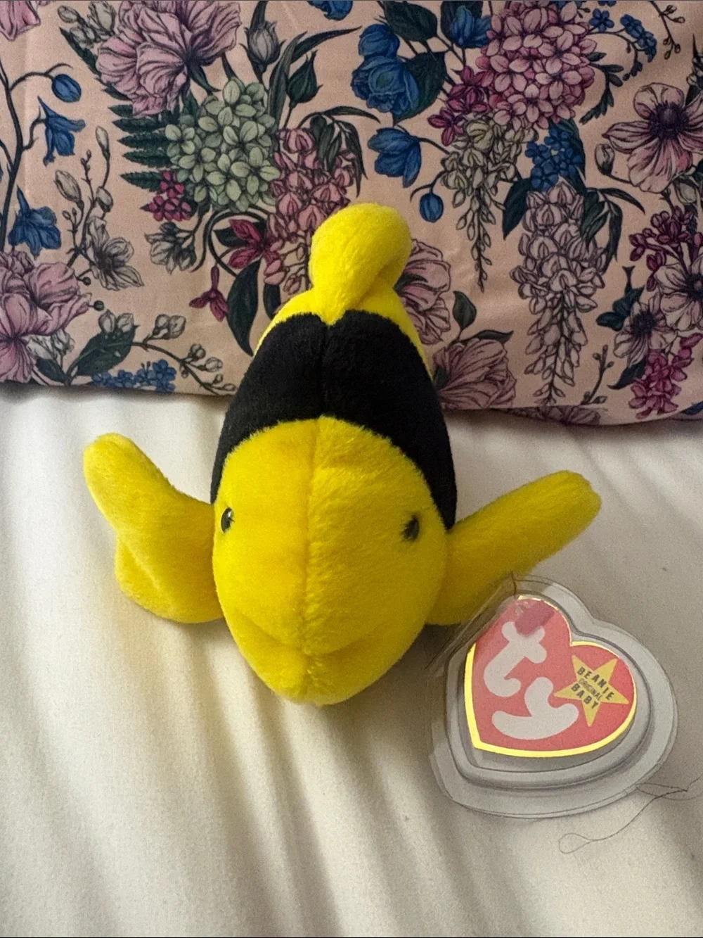 Plush Yellow Fish (Bubbles) Beanie baby Decorative Plush/ pellets